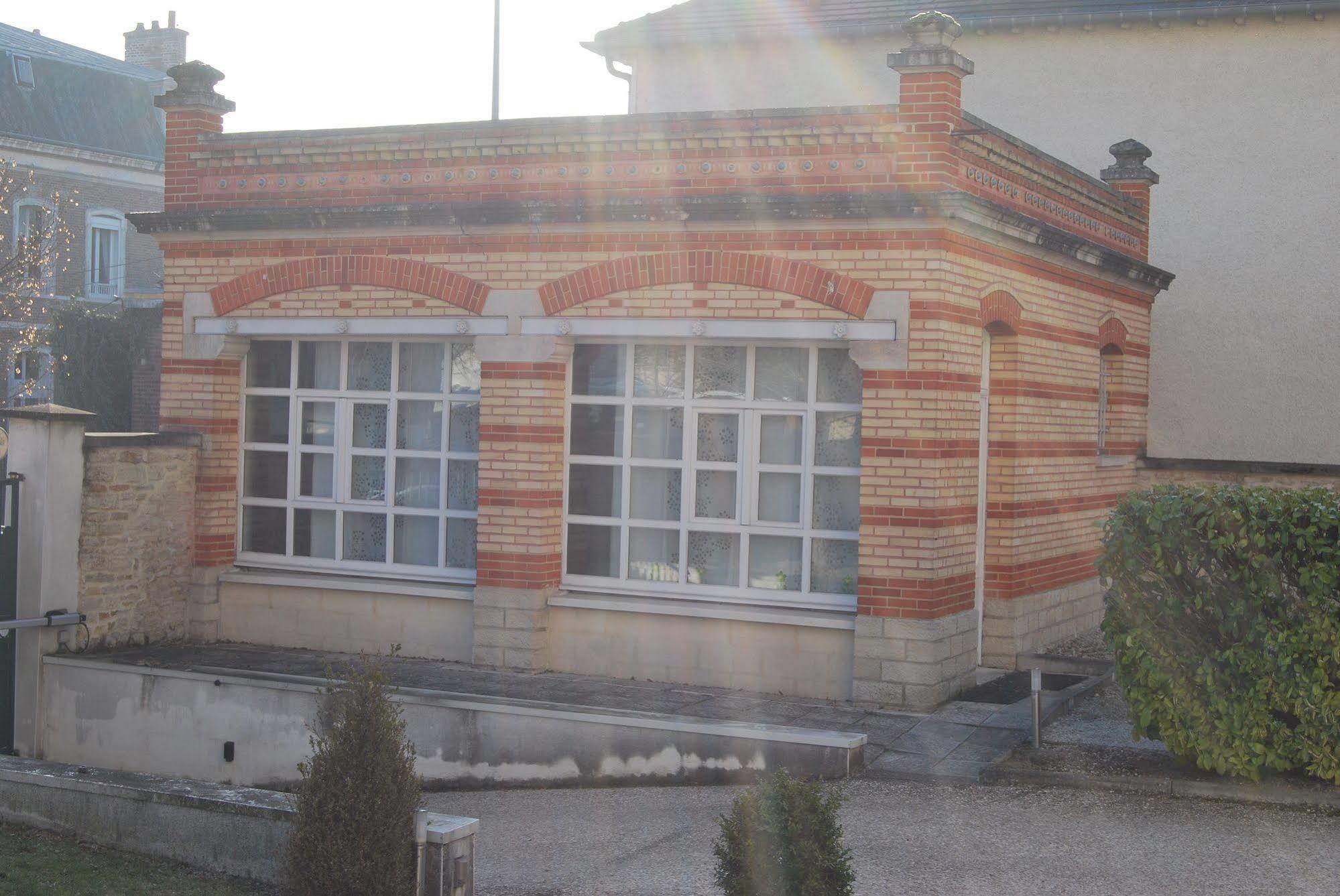 Gite La Tour Boileau Troyes Ngoại thất bức ảnh